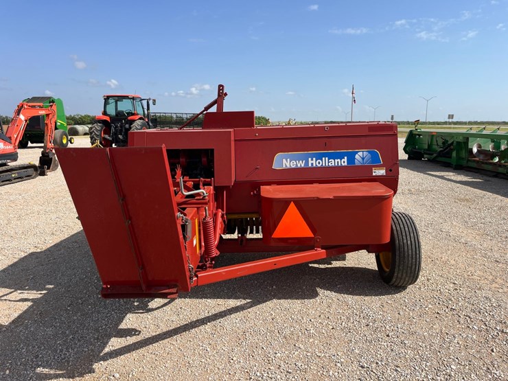 2012-new-holland-bc5060-image-7