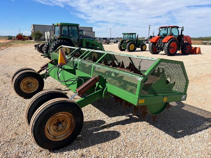 #t15735-•-dickens-pan-buster-aerator-image-7