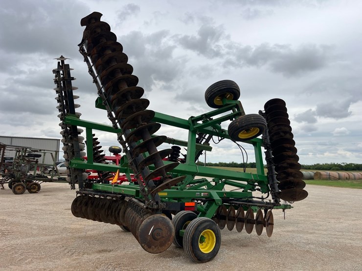2008-john-deere-637-image-9