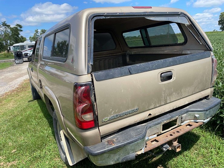2007-chevrolet-2500hd-image-3