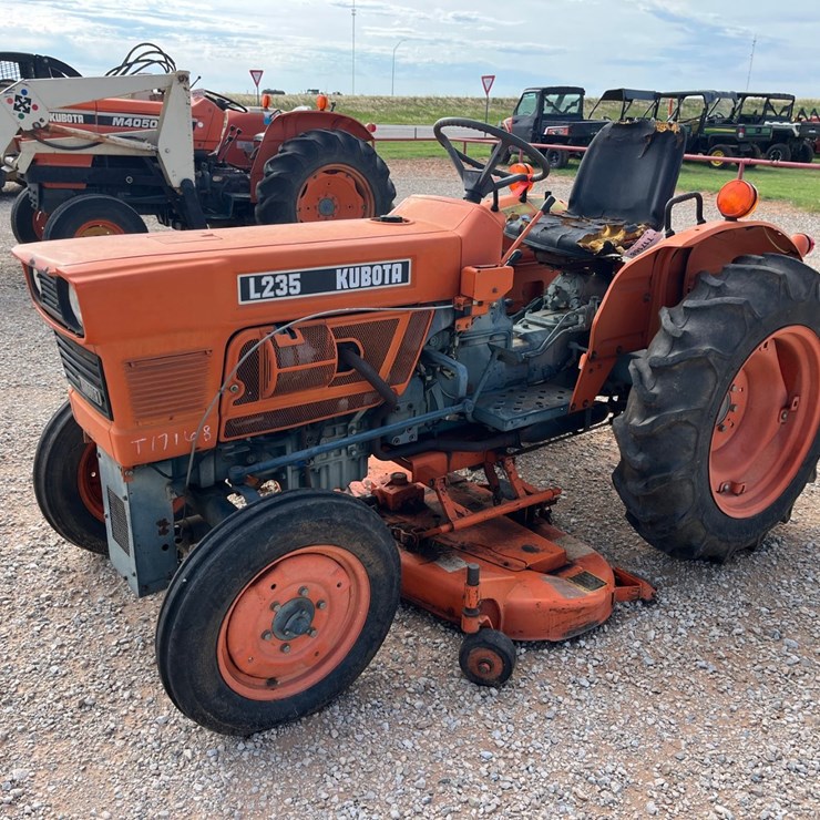 KUBOTA L235