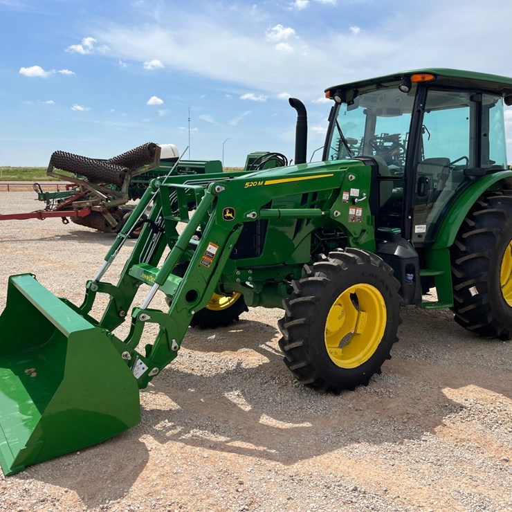 2023 JOHN DEERE 5100E
