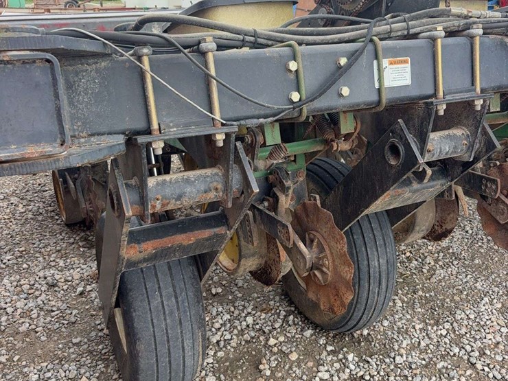 black-machine-8-36-image-11