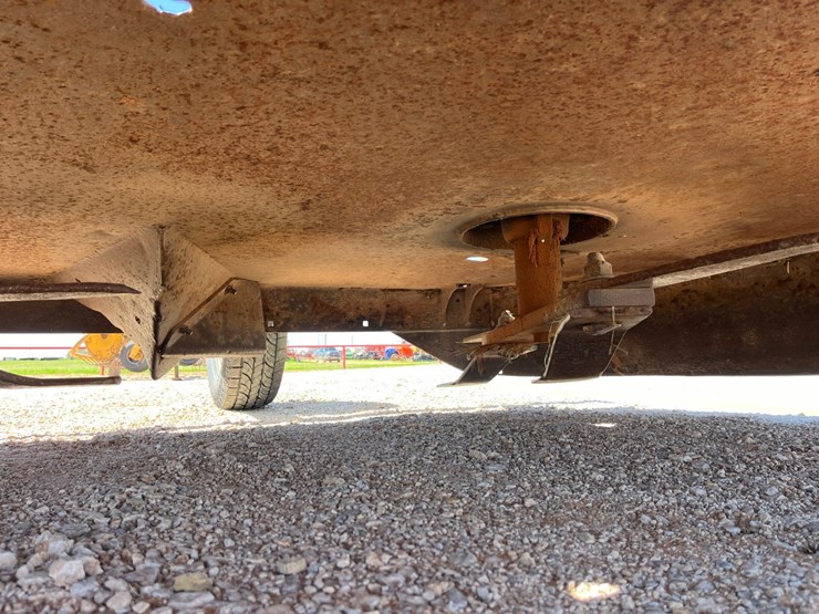 john-deere-1418-image-13