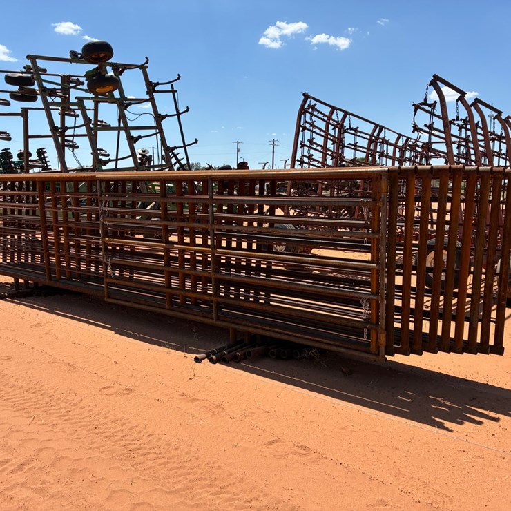 #T8858 • (10) Cattle Panels