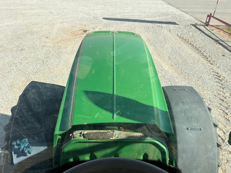 2014-john-deere-6210r-image-28