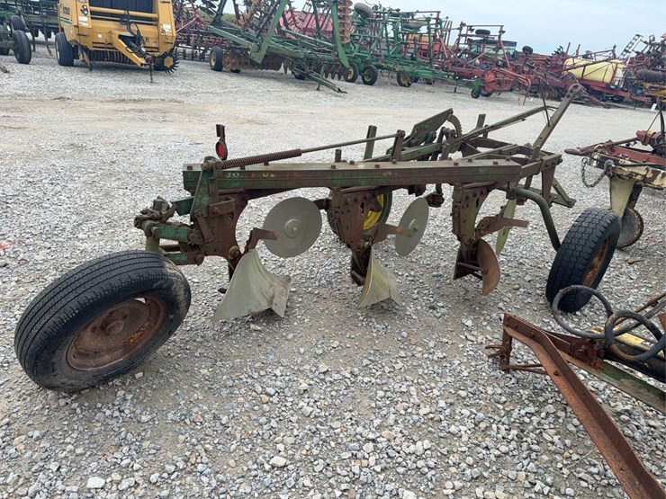 1960-john-deere-650-image-2