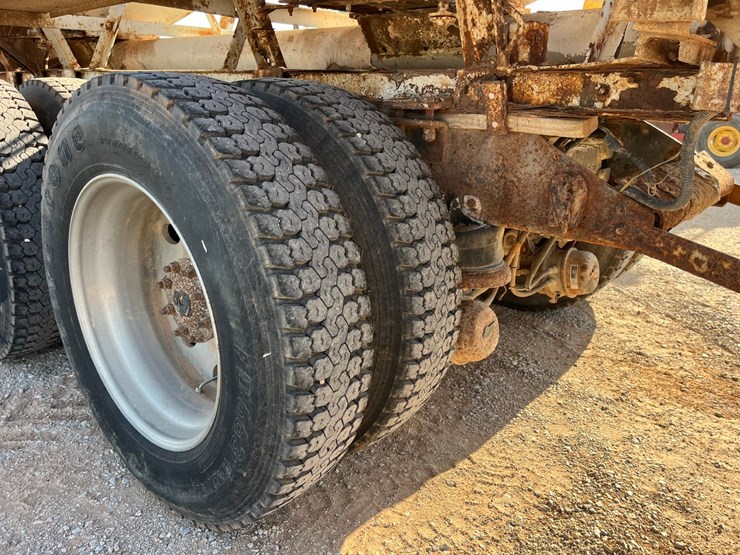 #t10001-•-1995-kenworth-truck-image-13