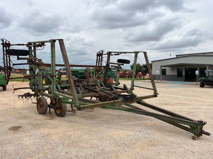 john-deere-1600-image-6