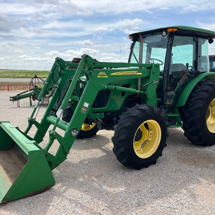 2011 JOHN DEERE 5093E