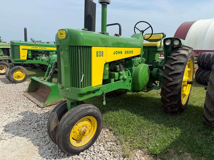 john-deere-630-image-12