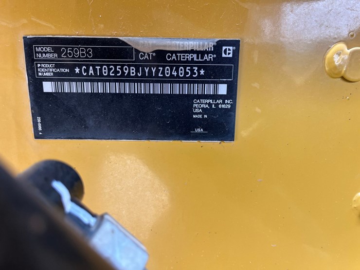 2013-caterpillar-259b-image-23