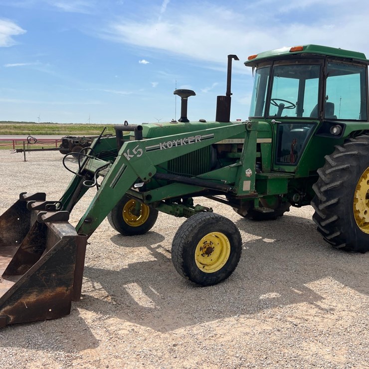 1976 JOHN DEERE 4230