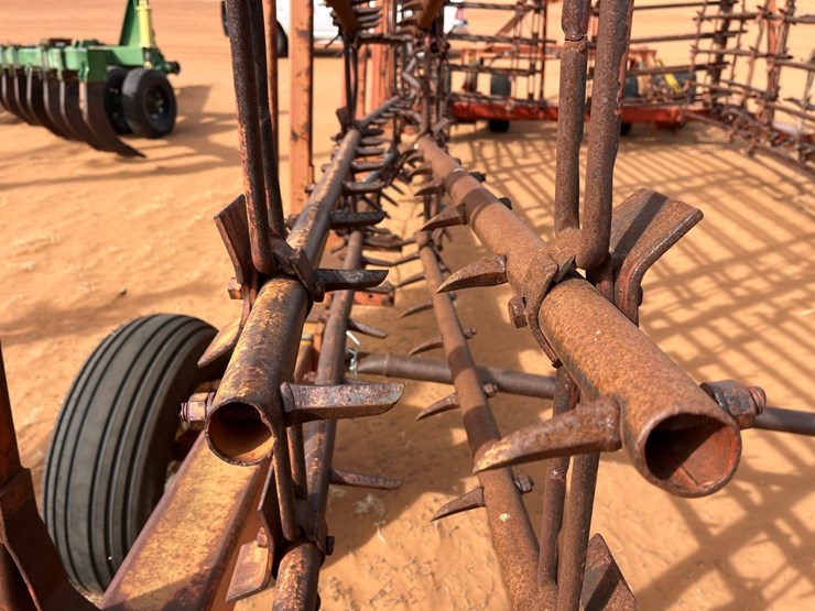 #t8081-•-mcfarlane-drag-harrow-image-14