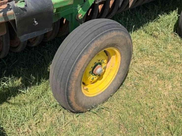 john-deere-9350-image-37