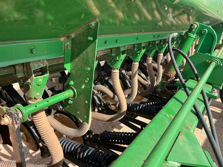 2013-john-deere-455-image-32