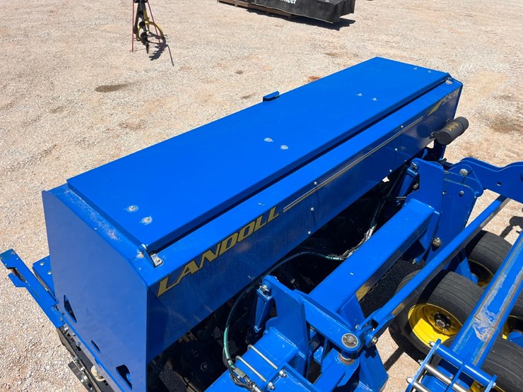 2014-landoll-5531-image-35