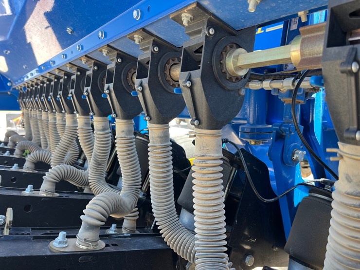 2014-landoll-5531-image-33