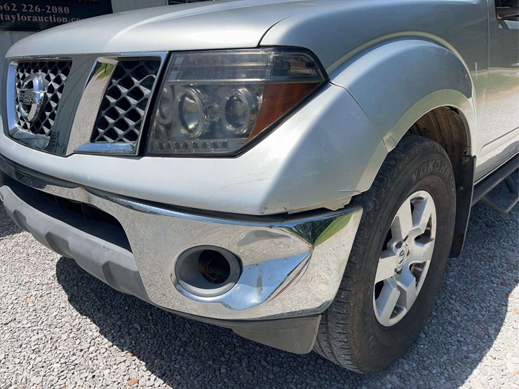 2008-nissan-frontier-image-9