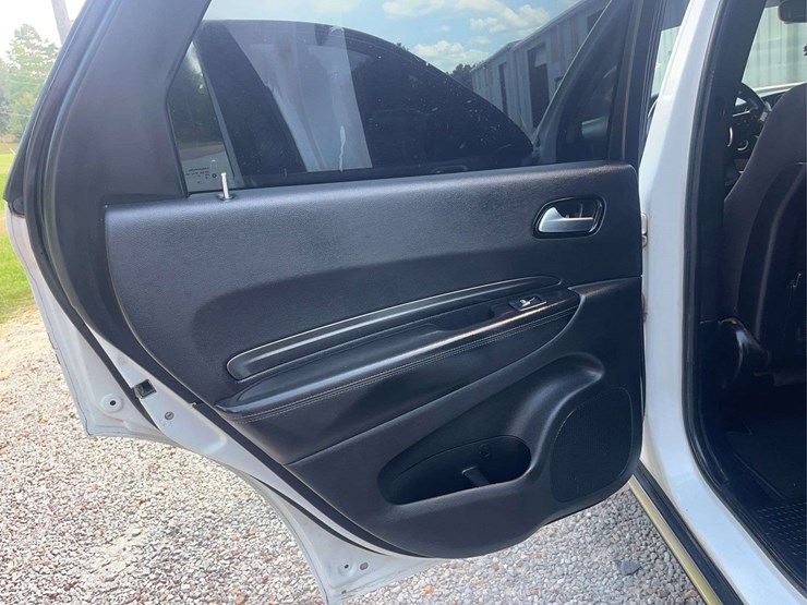 2020-dodge-durango-image-24