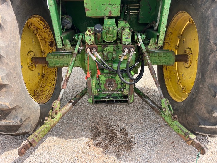 1976-john-deere-4230-image-12