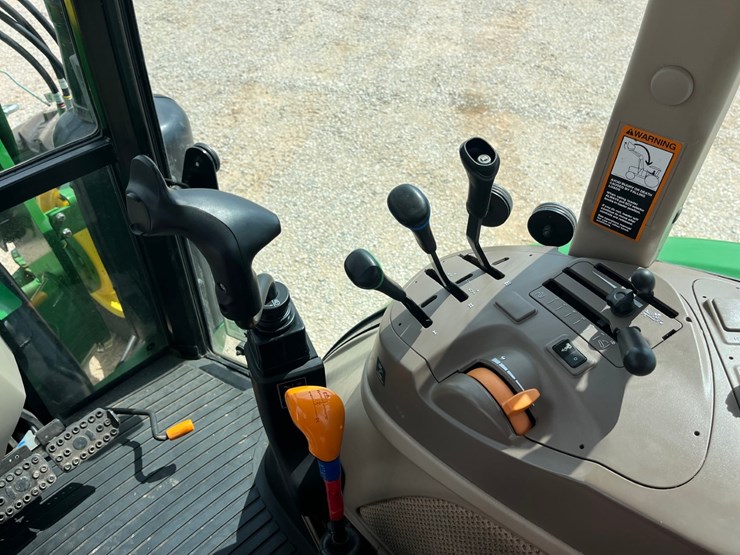 2023-john-deere-5100e-image-20