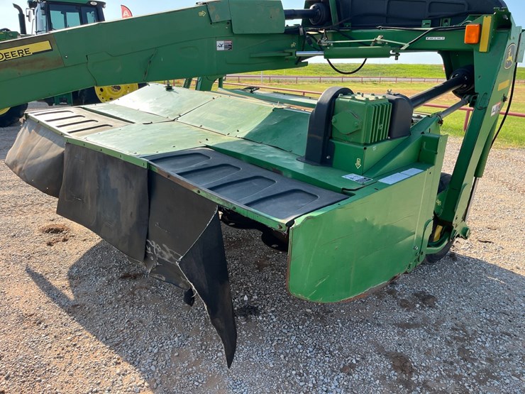 john-deere-835-image-20