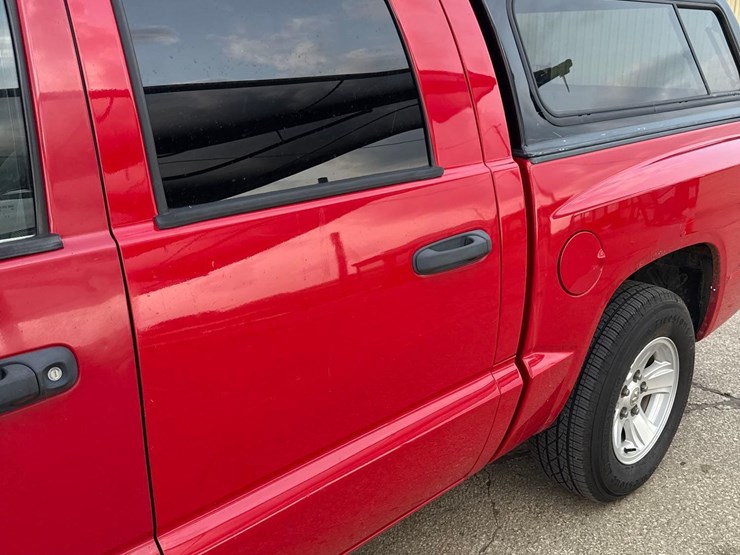 2008-dodge-dakota-image-10