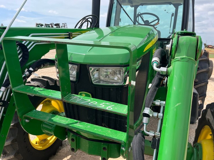 2023-john-deere-5100e-image-4