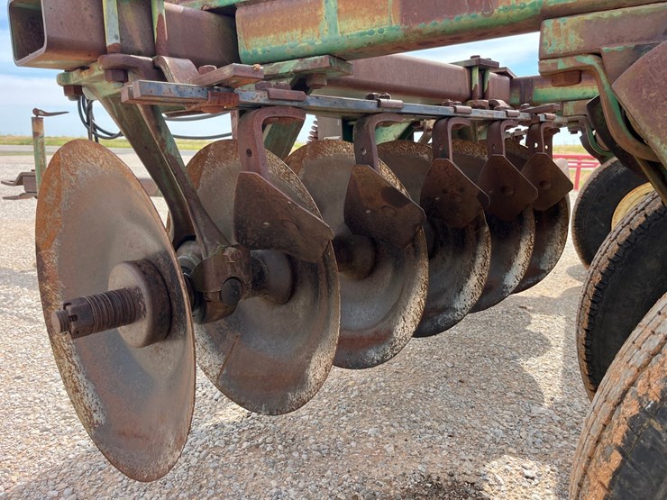 john-deere-1635-image-16