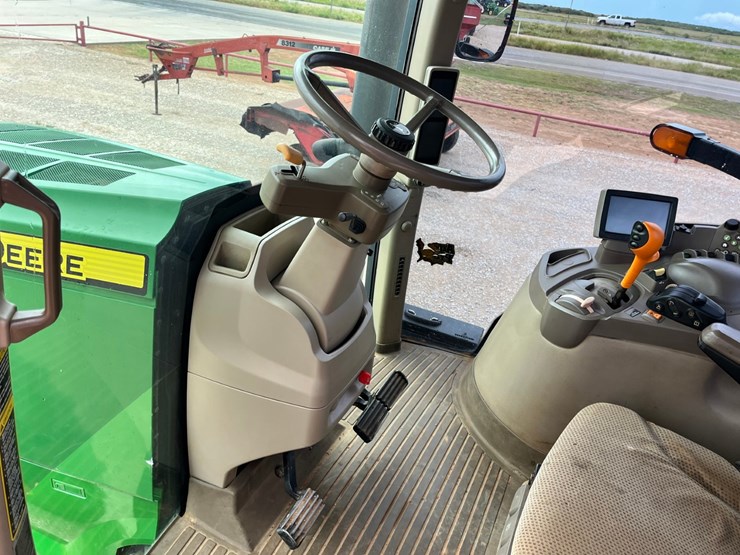 2012-john-deere-7200r-image-19