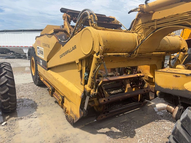 caterpillar-613b-image-4