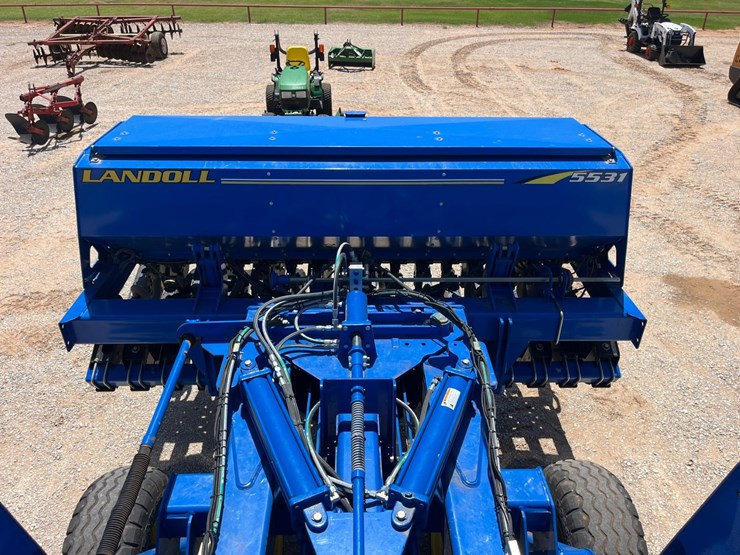 2014-landoll-5531-image-34