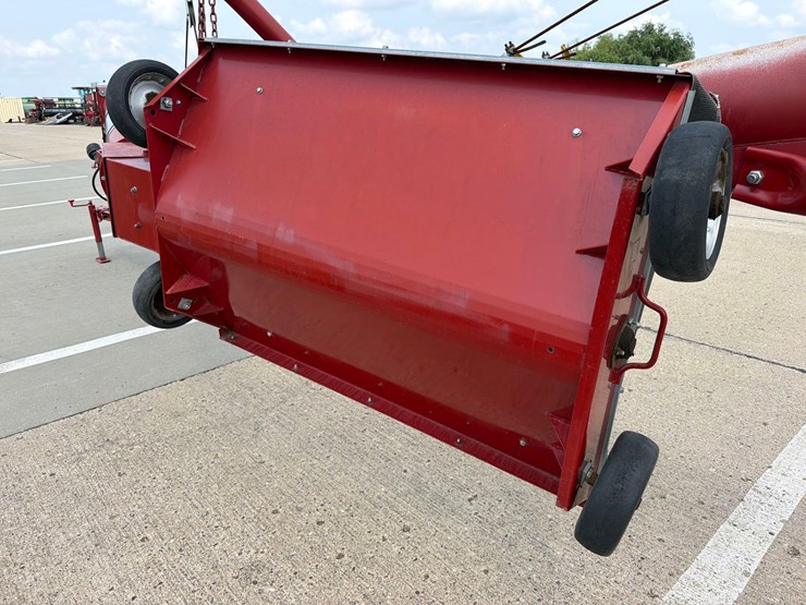 2011-sudenga-10”-x-71ft-grain-auger-image-13