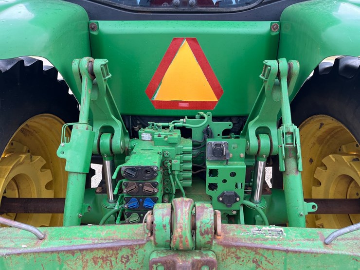 2012-john-deere-7200r-image-12