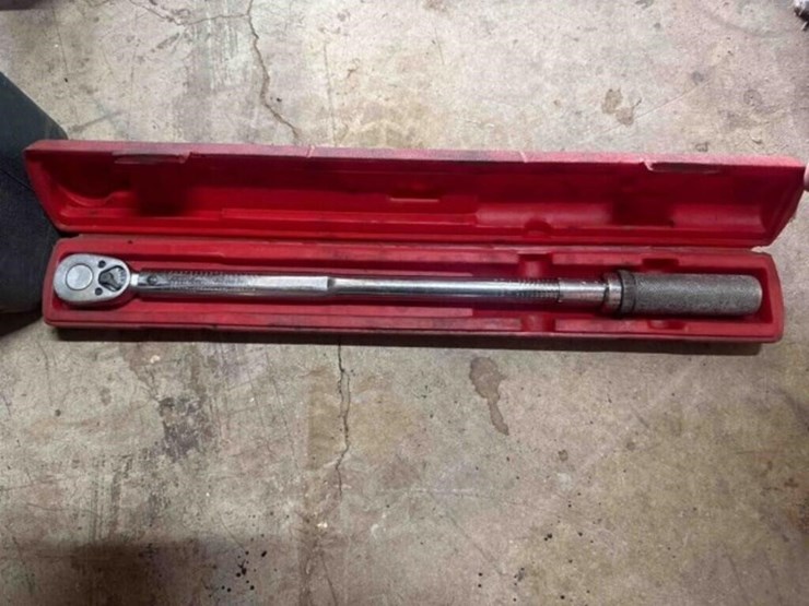 snap-on-torque-wrench-image-1