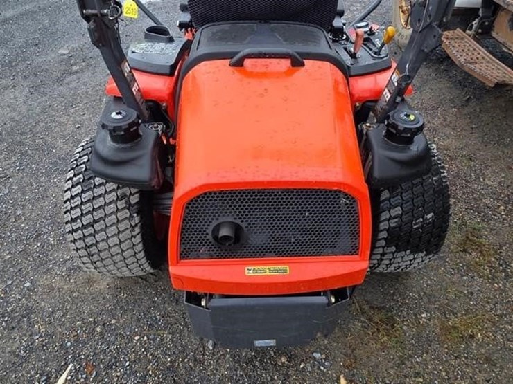 kubota-zd326s-image-8