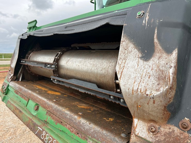 2011-john-deere-s670-image-4
