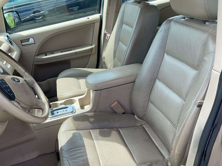 2005-ford-freestyle-image-8