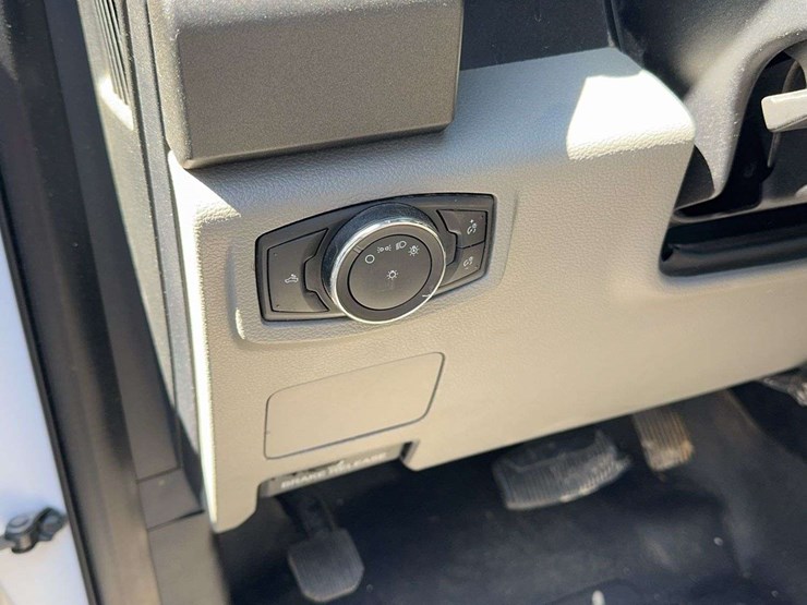2017-ford-f250-image-25