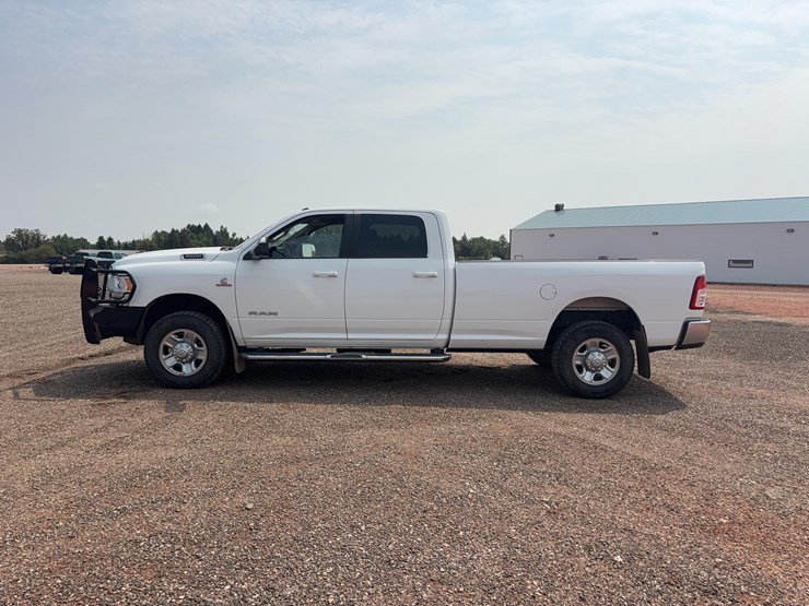 2020-dodge-3500hd-image-9