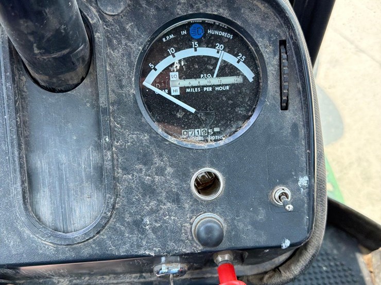 john-deere-4030-image-41