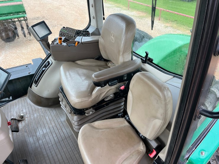 2013-john-deere-9510r-image-30