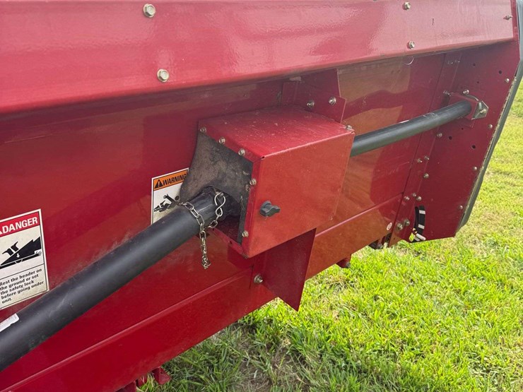 2009-case-ih-1020-image-11