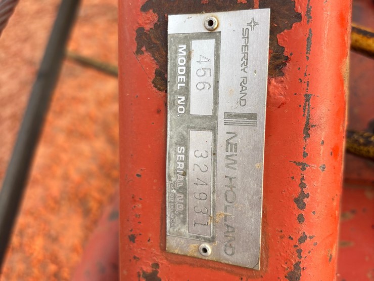 new-holland-456-image-6