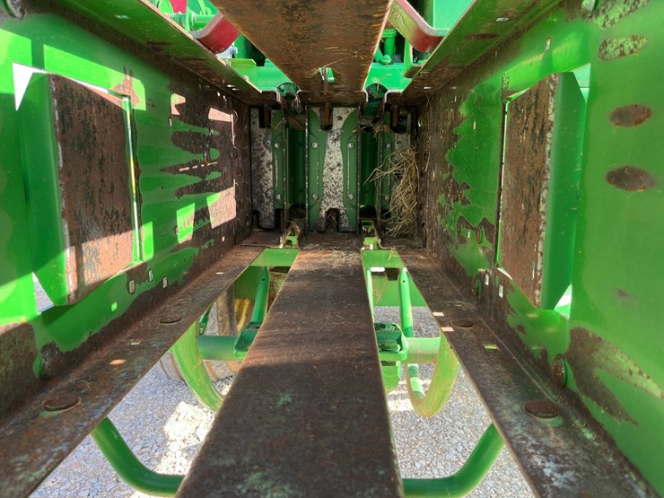 2008-john-deere-348-image-7