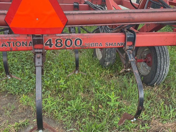 case-ih-4800-image-15