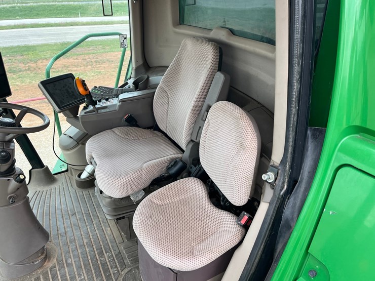 2011-john-deere-s670-image-46