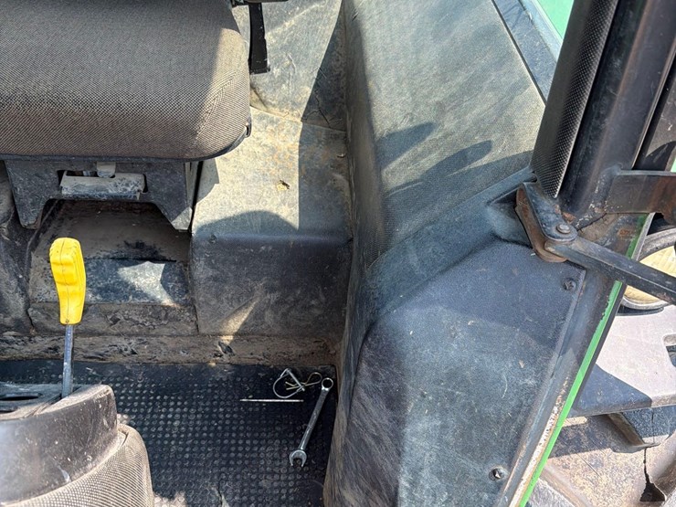 john-deere-4030-image-34