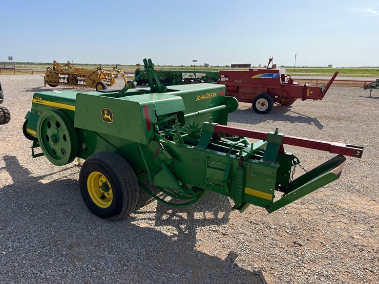 2008-john-deere-348-image-8
